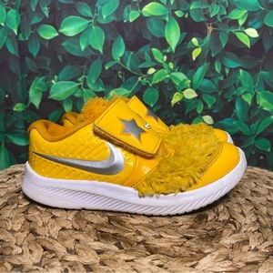 Nike star runner 2 fast star runner yellow fuzzy white